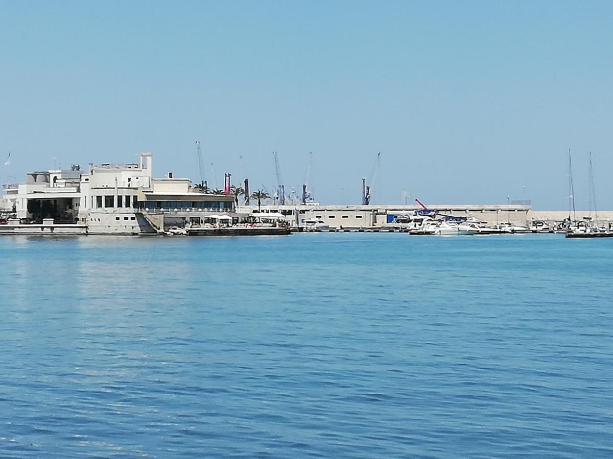 De Rossi Holiday Bari Dış mekan fotoğraf